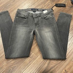 Mia $ Moss skinny denim